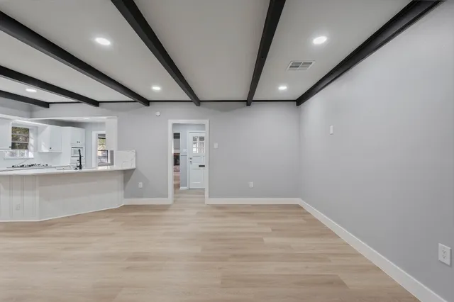 $285,000 | 105 North Woodsway Street East, Conroe, TX 77301