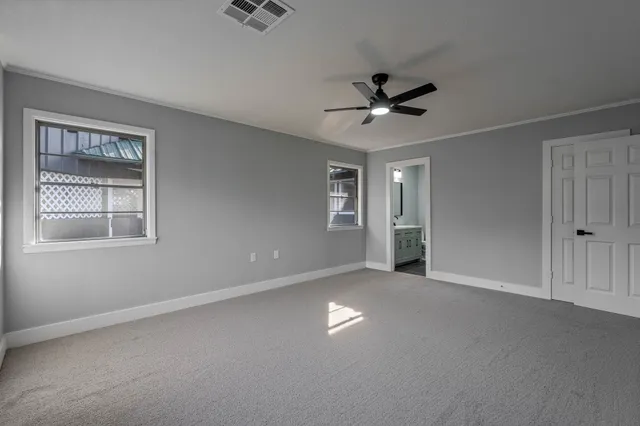 $285,000 | 105 North Woodsway Street East, Conroe, TX 77301