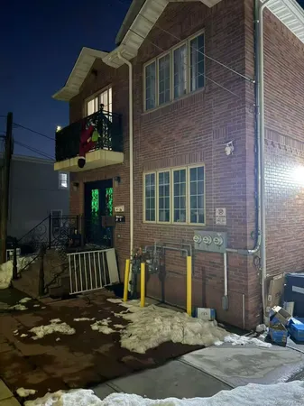 $2,400 | 11-17 123rd Street | College Point
