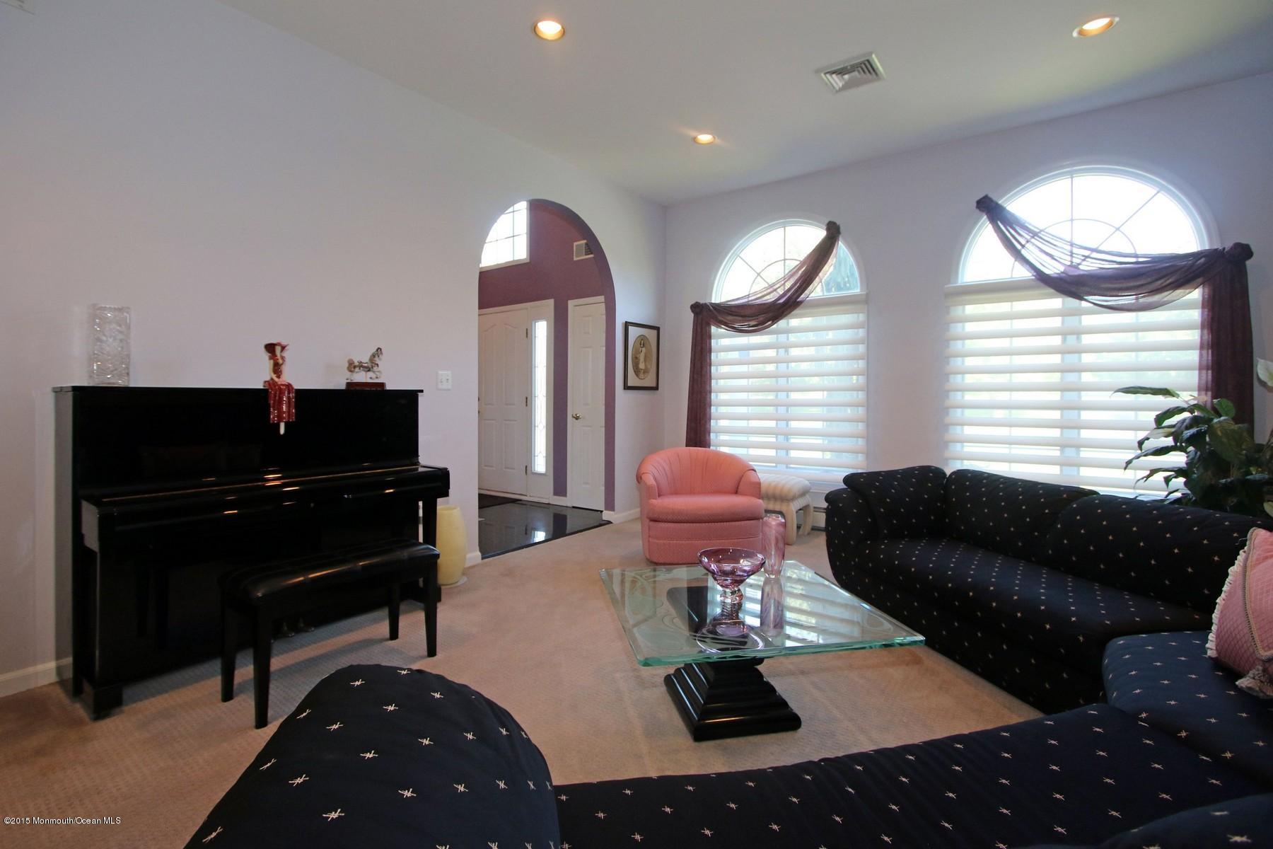 16 Riverside Lane Holmdel, NJ 07733 - Photo 24 of 61 IIMG_0221a