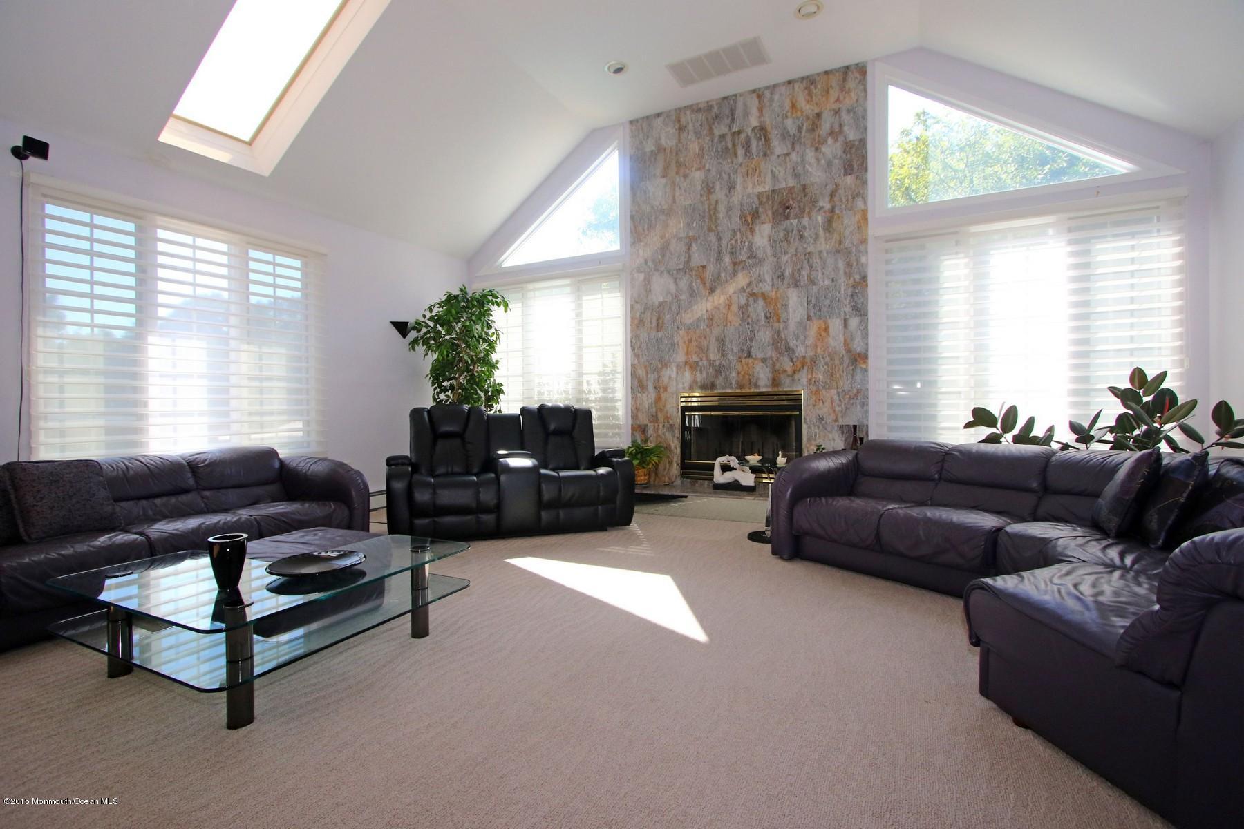16 Riverside Lane Holmdel, NJ 07733 - Photo 33 of 61 IIMG_0247a