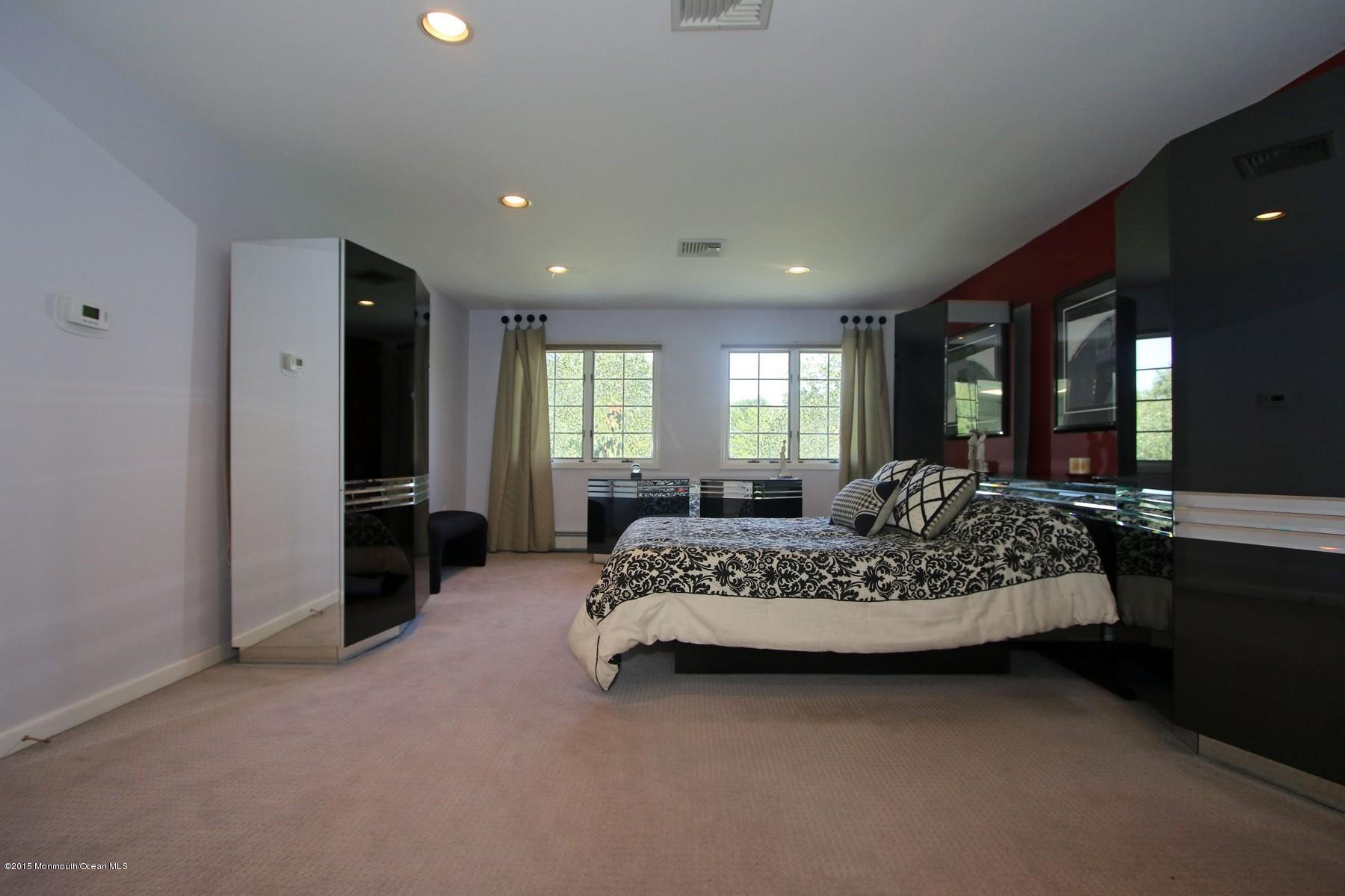16 Riverside Lane Holmdel, NJ 07733 - Photo 49 of 61 IIMG_0287a