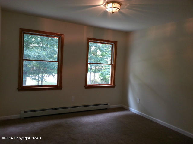 360 Upper Ridge Drive Effort, PA 18330 - Photo 16 of 22 Bed 3 (2)