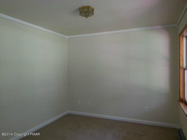 360 Upper Ridge Drive Effort, PA 18330 - Photo 7 of 22 Office - Sitting Room