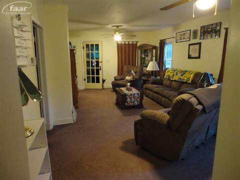 1152 Adams Road Burton, MI 48509 - Photo 3 of 15 20360728-2.JPG