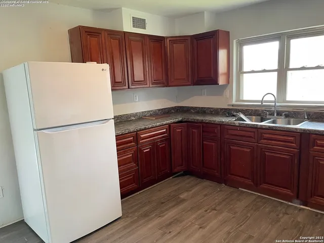 $2,000 | 243 Beverly Drive, San Antonio, TX 78228