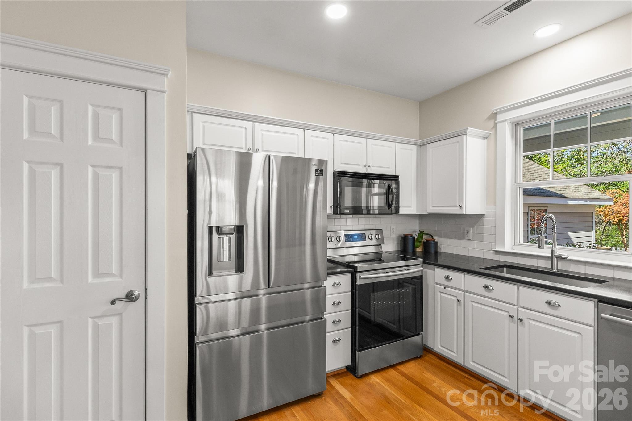 8325 Strandhill Road Huntersville, NC 28078 - Photo 6 of 48