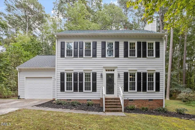 front view of house with a yard