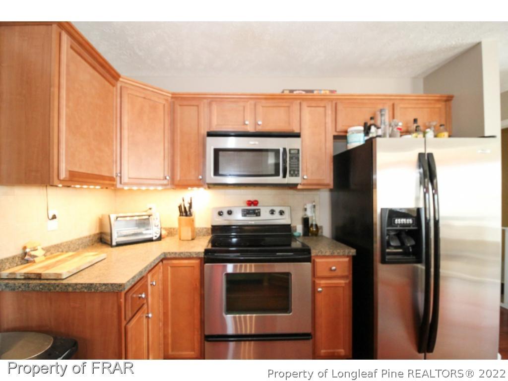 6609 Valley Falls Road Hope Mills, NC 28348 - Photo 11 of 28 Gallery Image 11