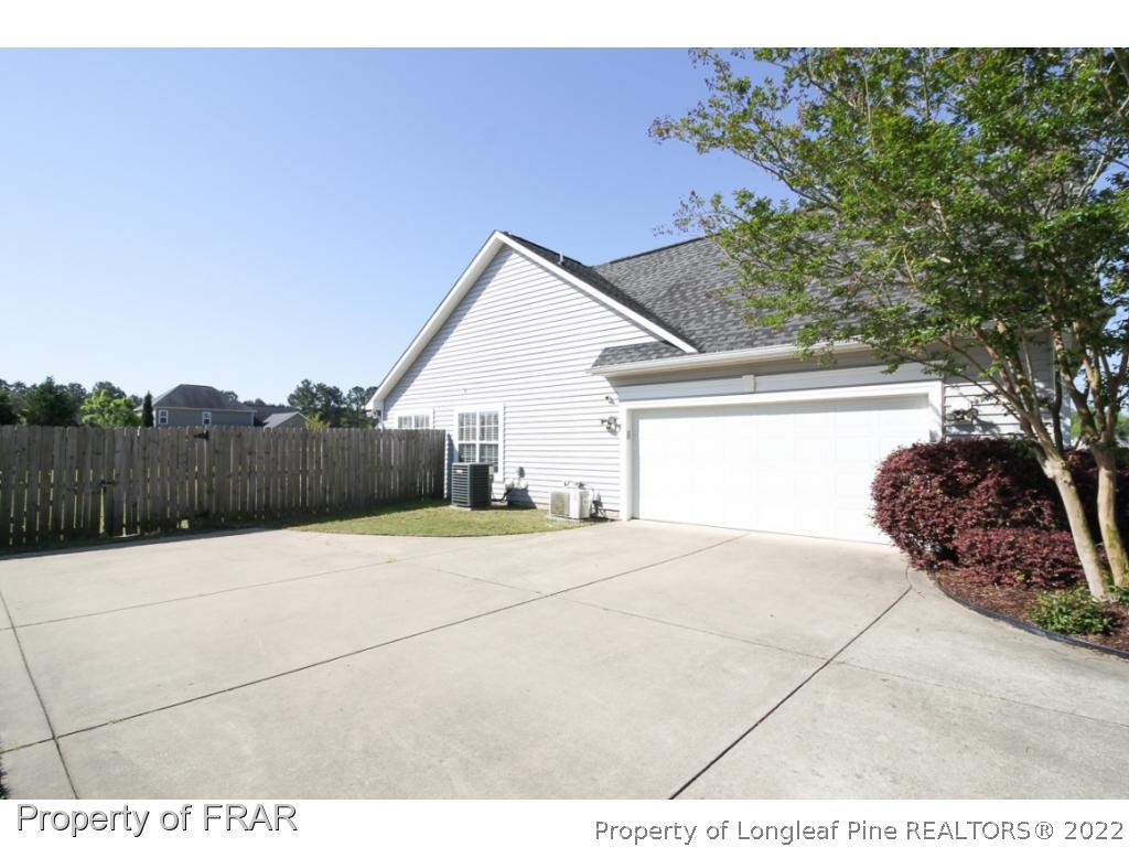 6609 Valley Falls Road Hope Mills, NC 28348 - Photo 4 of 28 Gallery Image 4