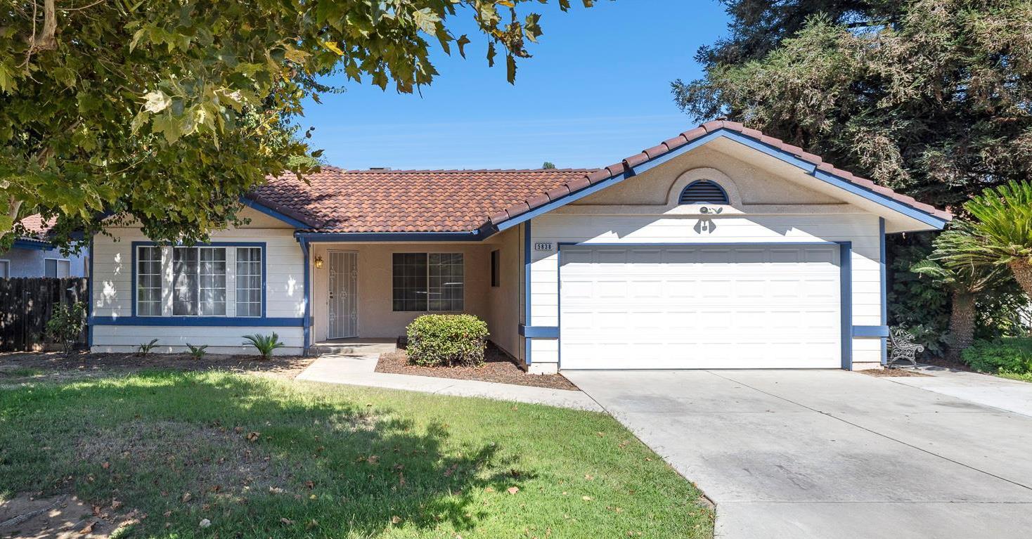 5838 West Fallon Avenue Fresno, CA 93722 - Photo 1 of 34
