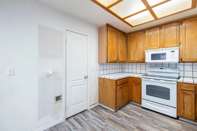 $409,000 | 5838 West Fallon Avenue, Fresno, CA 93722