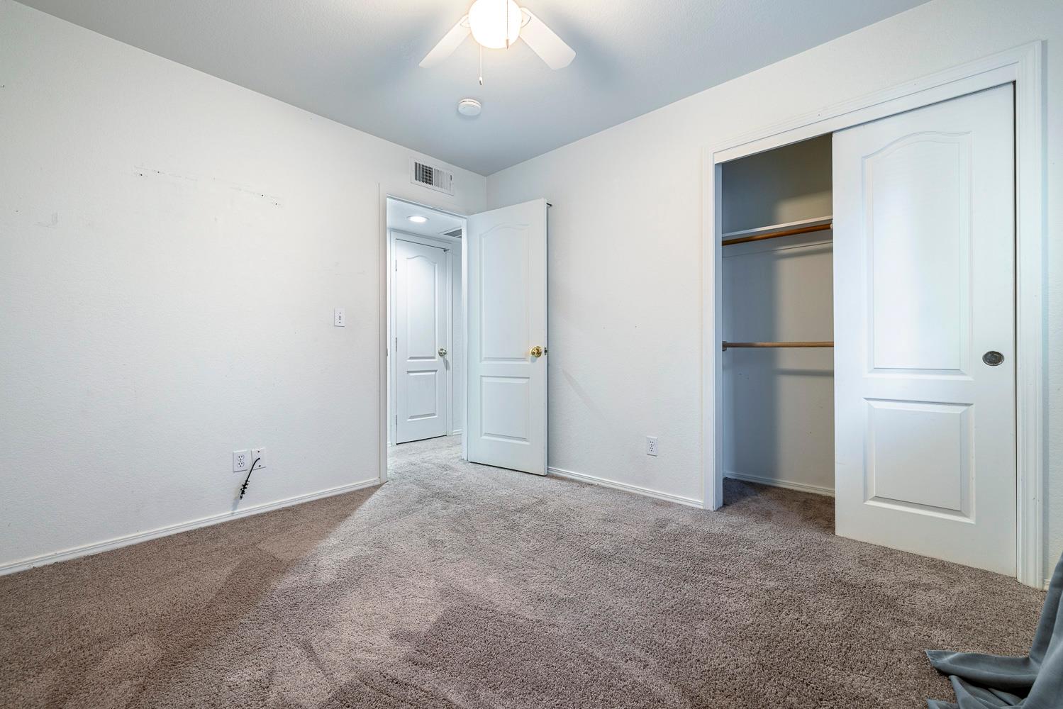 5838 West Fallon Avenue Fresno, CA 93722 - Photo 20 of 34