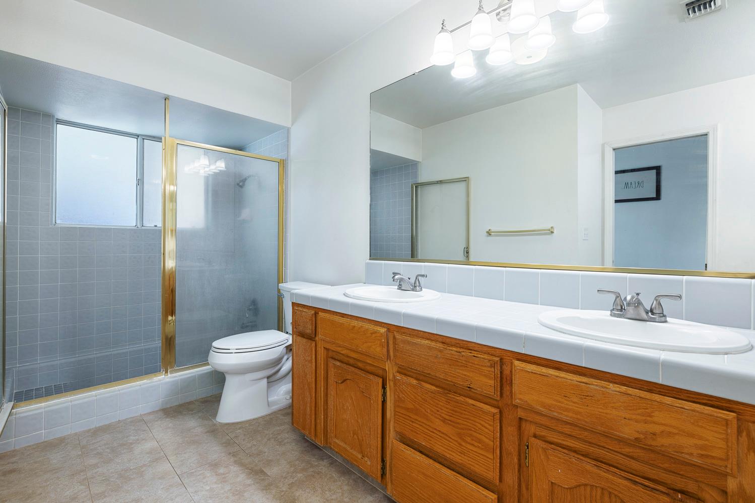 5838 West Fallon Avenue Fresno, CA 93722 - Photo 27 of 34