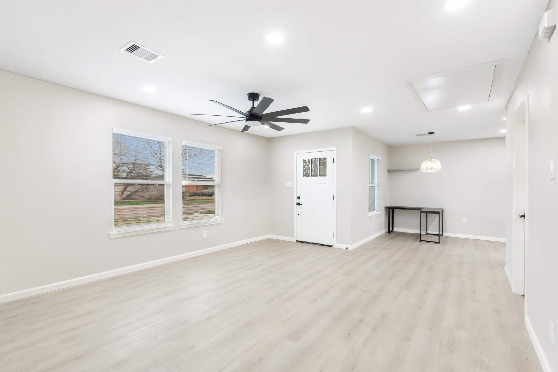 4231 Hartsville Road Houston, TX 77047 - Photo 10 of 23 a view of an empty room with a window