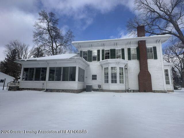 1912 4th Street Jackson, MI 49203 - Photo 3 of 37 03