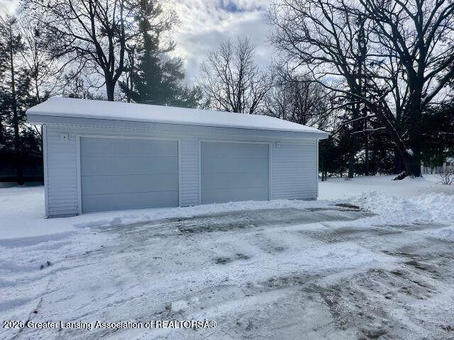 1912 4th Street Jackson, MI 49203 - Photo 4 of 37 04