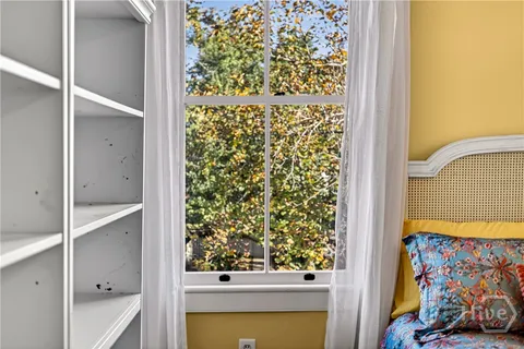 $695,000 | 513 East Henry Street, Savannah, GA 31401