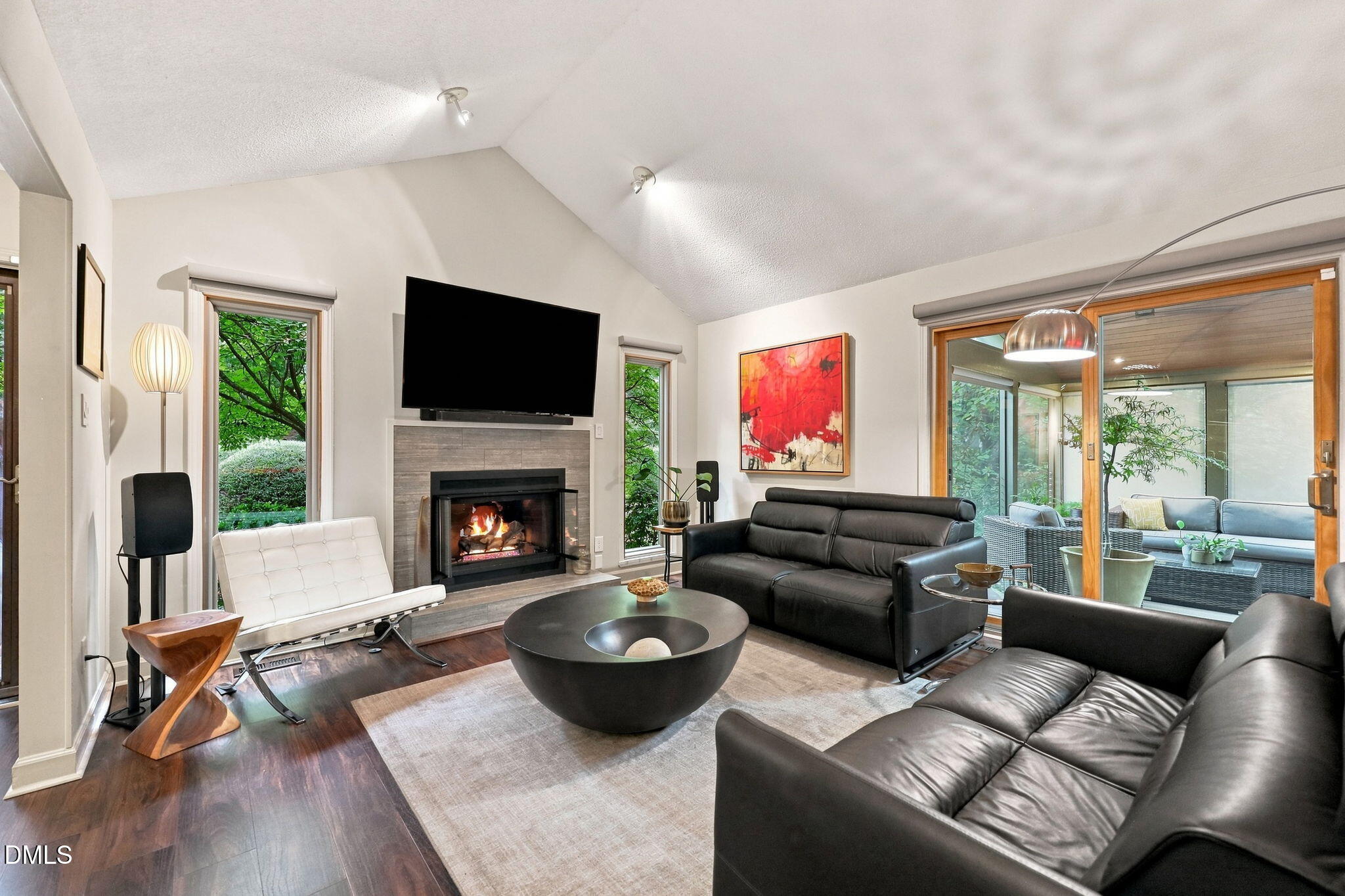 2828 Rue Sans Famille Raleigh, NC 27607 - Photo 9 of 67 -
