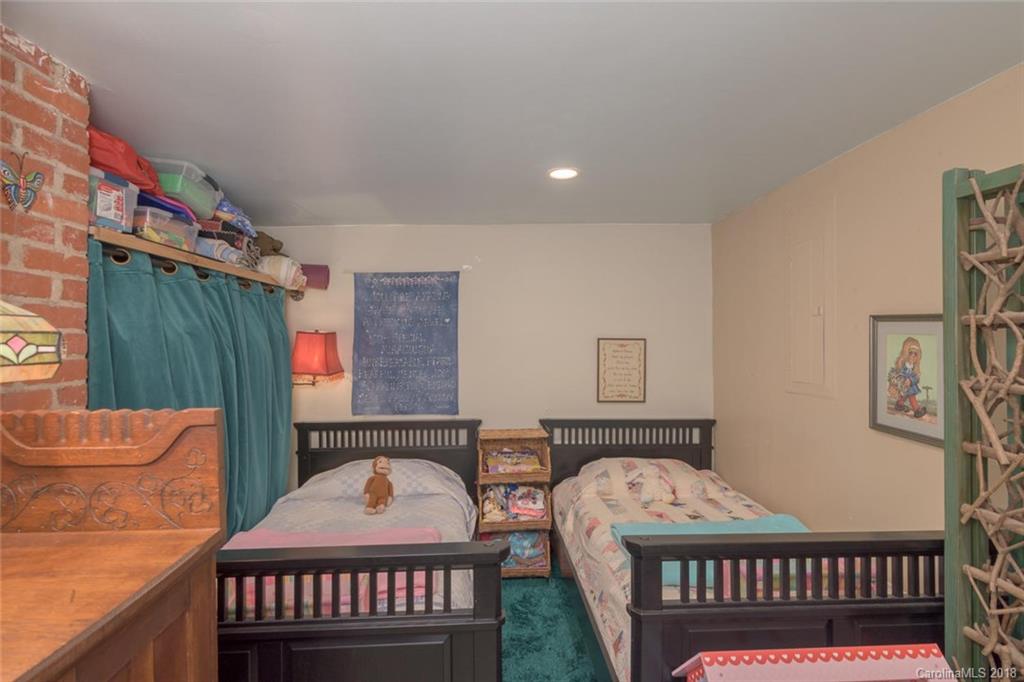 158 Cherokee Road Asheville, NC 28801 - Photo 14 of 23 Gallery Image 14
