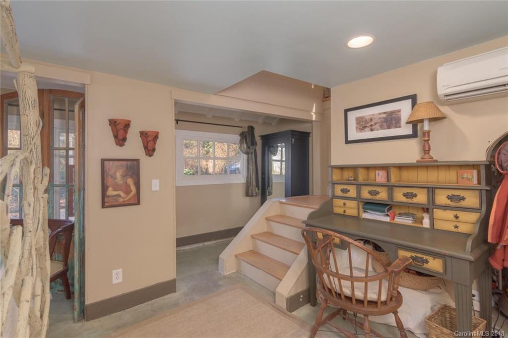 158 Cherokee Road Asheville, NC 28801 - Photo 15 of 23 Gallery Image 15
