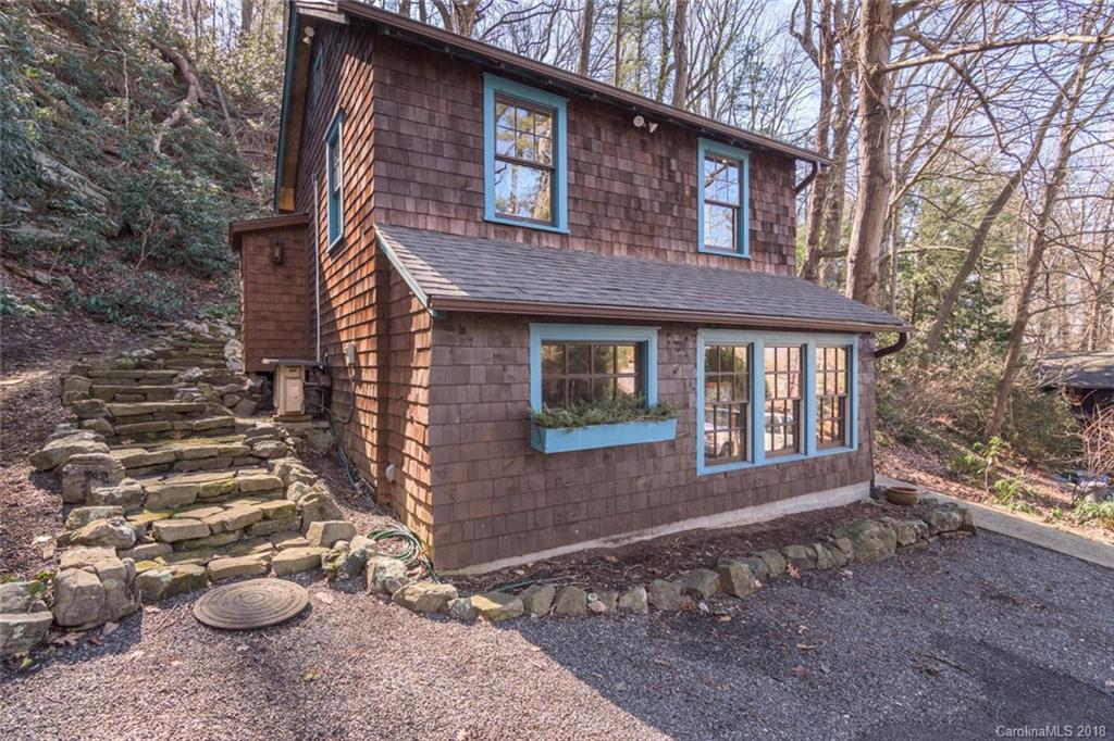 158 Cherokee Road Asheville, NC 28801 - Photo 17 of 23 Gallery Image 17