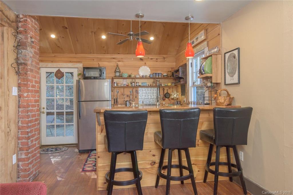 158 Cherokee Road Asheville, NC 28801 - Photo 8 of 23 Gallery Image 8