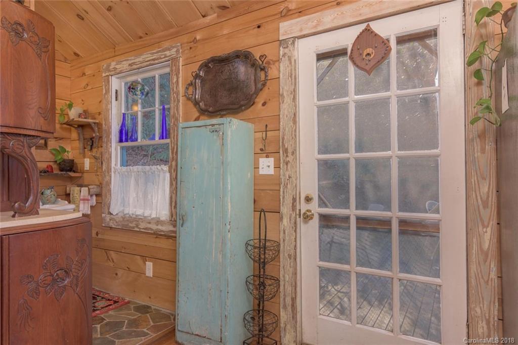 158 Cherokee Road Asheville, NC 28801 - Photo 9 of 23 Gallery Image 9