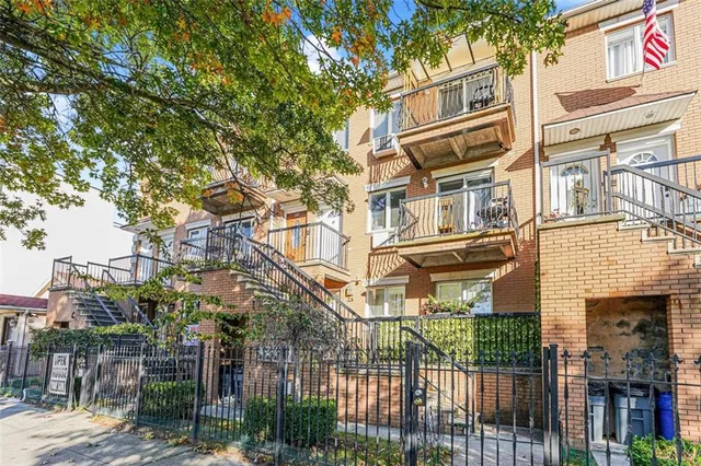 $760,000 | 3107 Emmons Avenue, Unit 2C | Sheepshead Bay