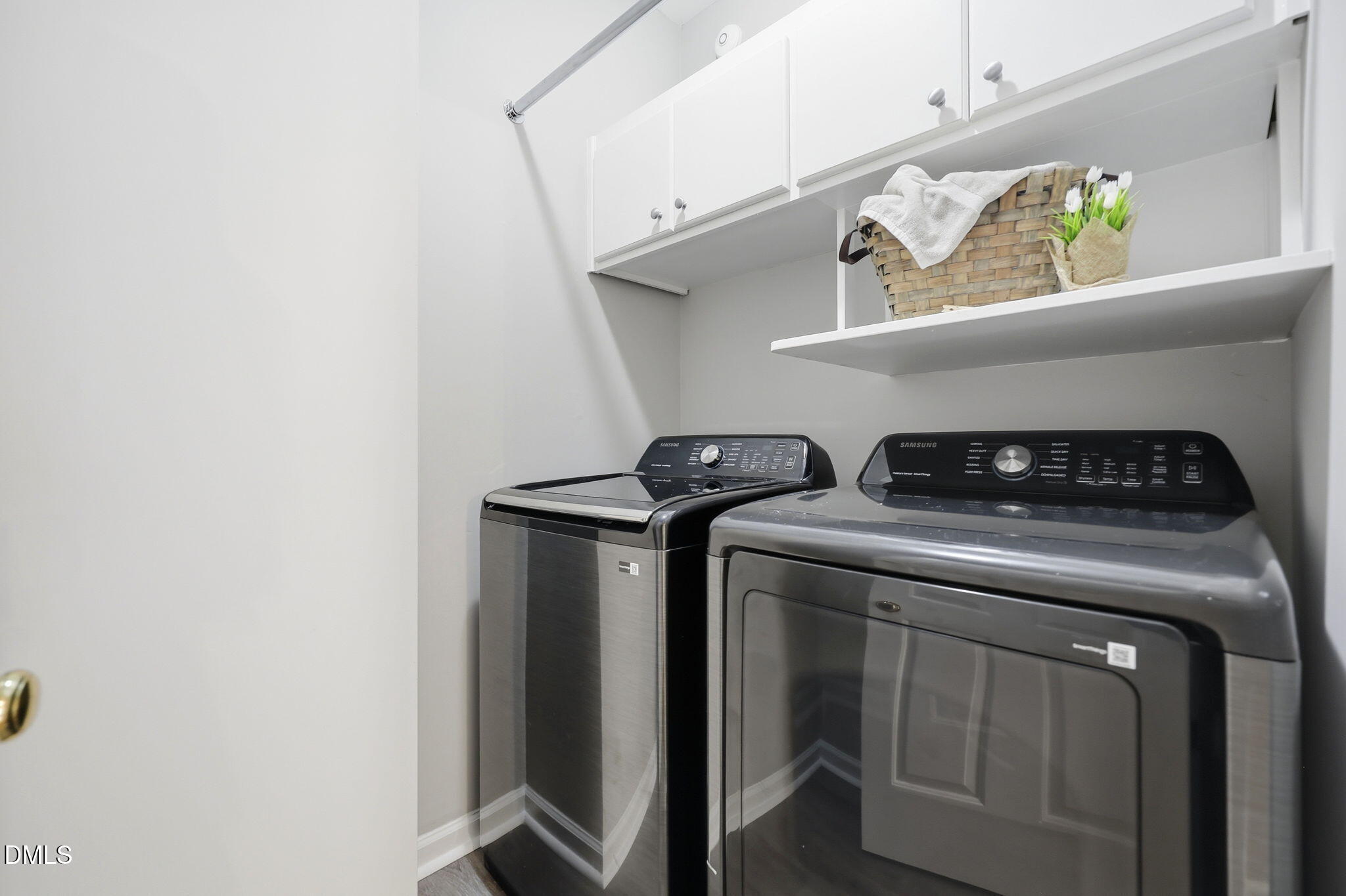 1716 Farmington Grove Drive Raleigh, NC 27614 - Photo 20 of 41 a utility room with dryer and washer