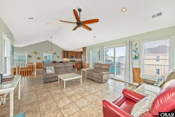 $1,095,000 | 4921 Engagement Hill Loop, Nags Head, NC 27959