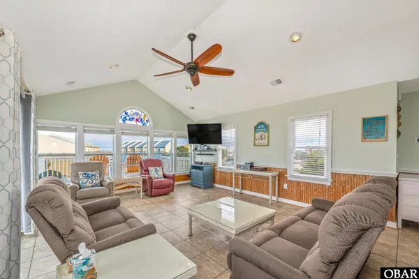 $1,095,000 | 4921 Engagement Hill Loop, Nags Head, NC 27959