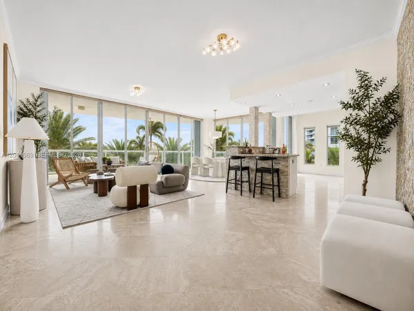 $16,500 | 2645 South Bayshore Drive, Unit 304, Miami, FL 33133