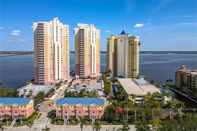 $439,000 | 2797 First Street, Unit 803, Fort Myers, FL 33916