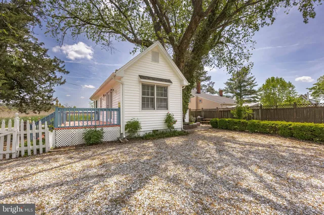 $379,900 | 2712 Cinder Lane, Quantico, MD 21856