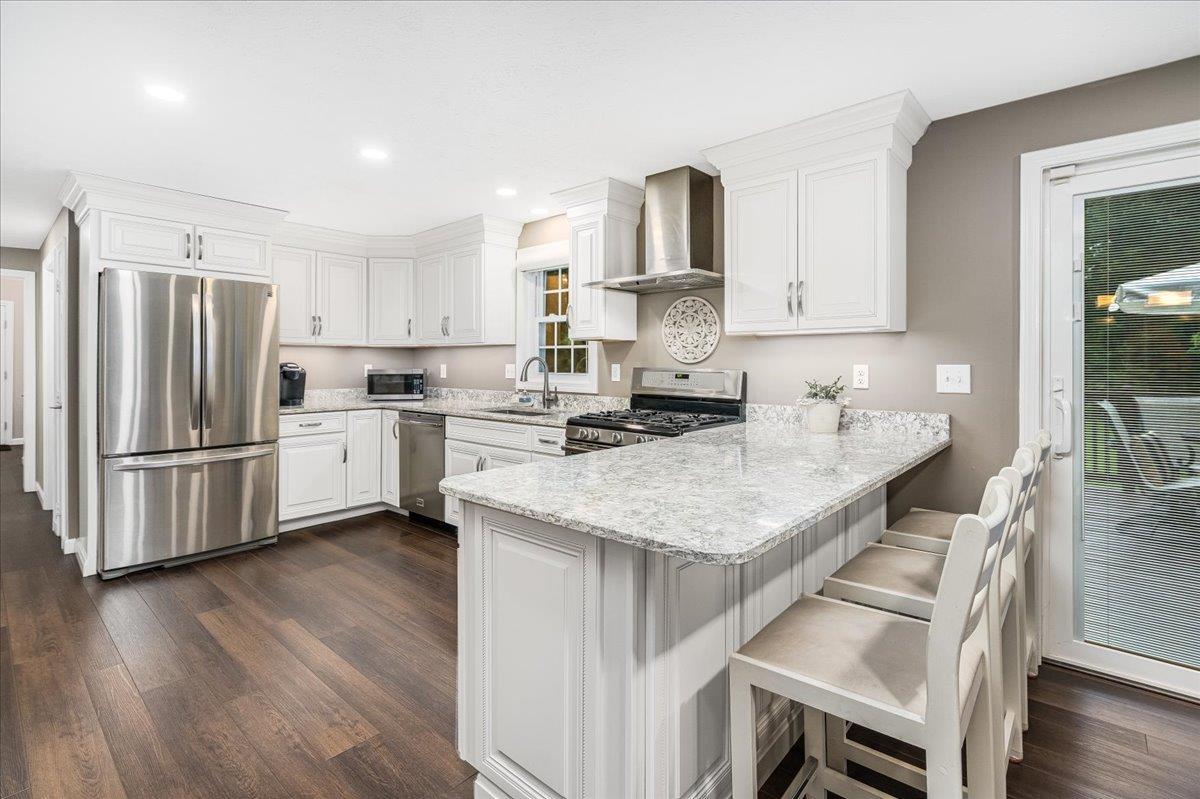 14 Nathaniel Drive Hudson, NH 03051 - Photo 12 of 59