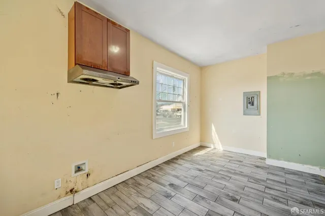 $578,500 | 1005 East 12th Street, Oakland, CA 94606