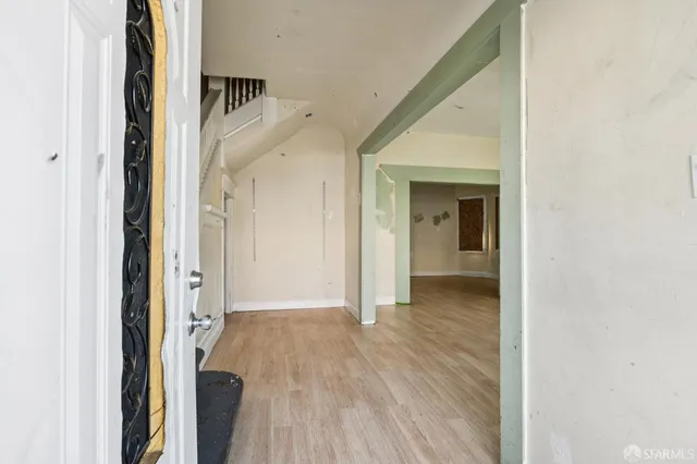 $578,500 | 1005 East 12th Street, Oakland, CA 94606