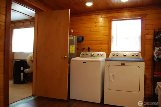 $299,900 | 31 Summit Lake Road, Tonasket, WA 98855