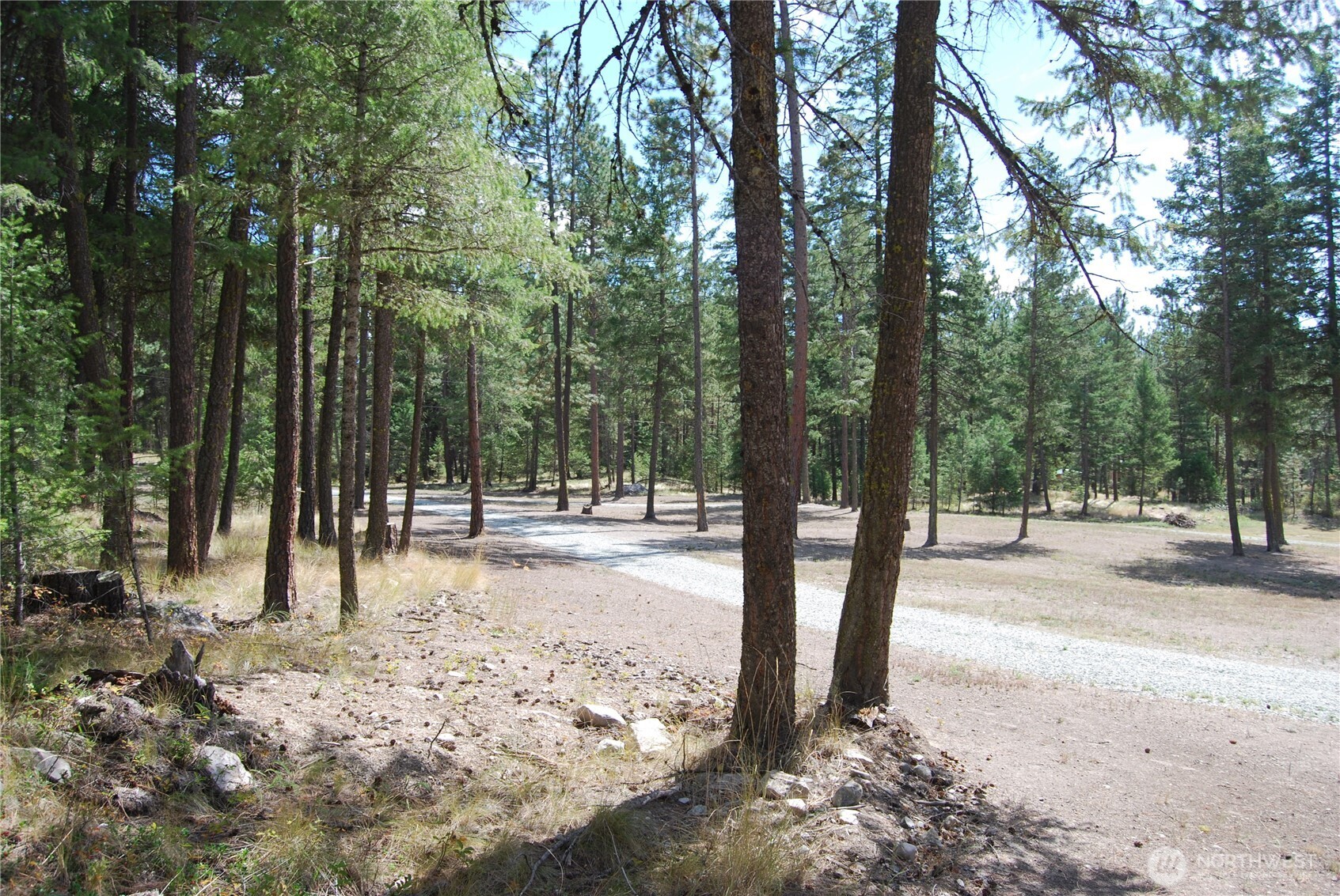 31 Summit Lake Road Tonasket, WA 98855 - Photo 29 of 35