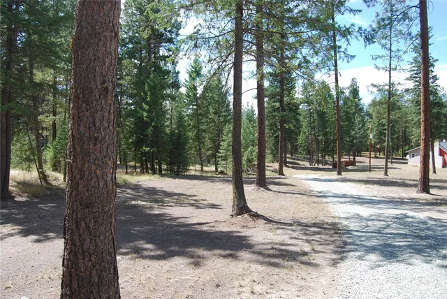 $299,900 | 31 Summit Lake Road, Tonasket, WA 98855