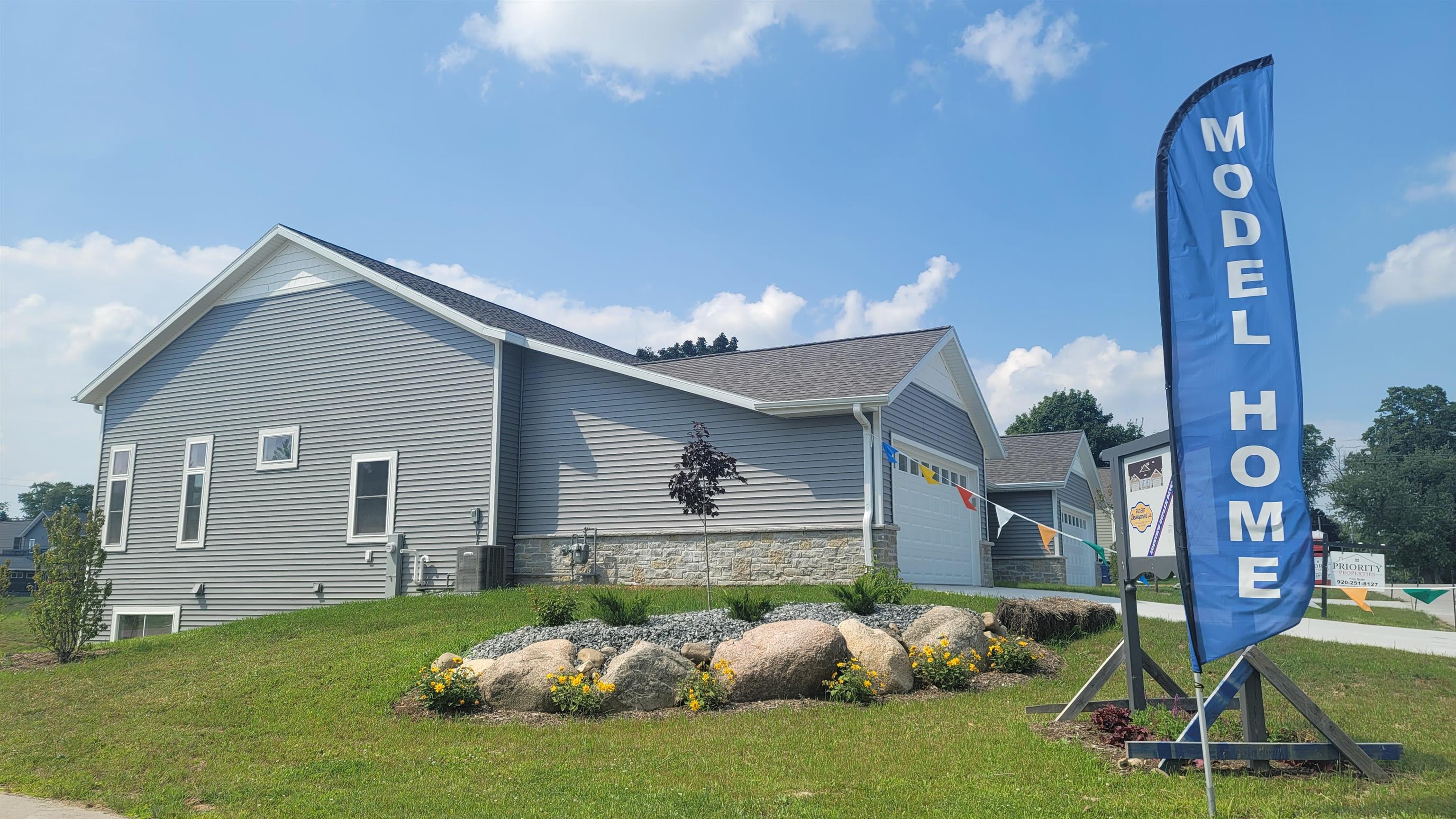 110 Edenview Eden, WI 53019 - Photo 3 of 32