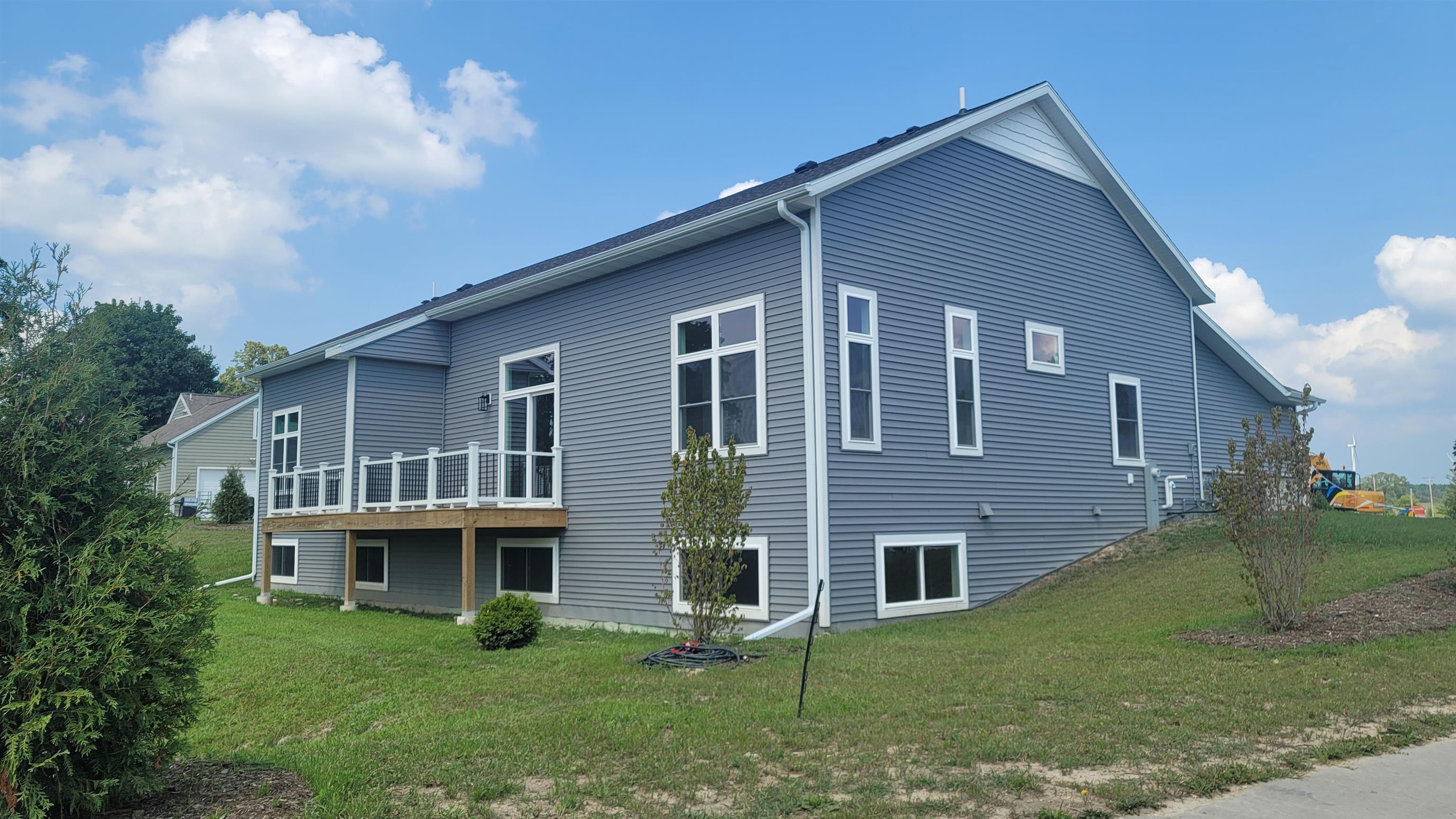 110 Edenview Eden, WI 53019 - Photo 5 of 32