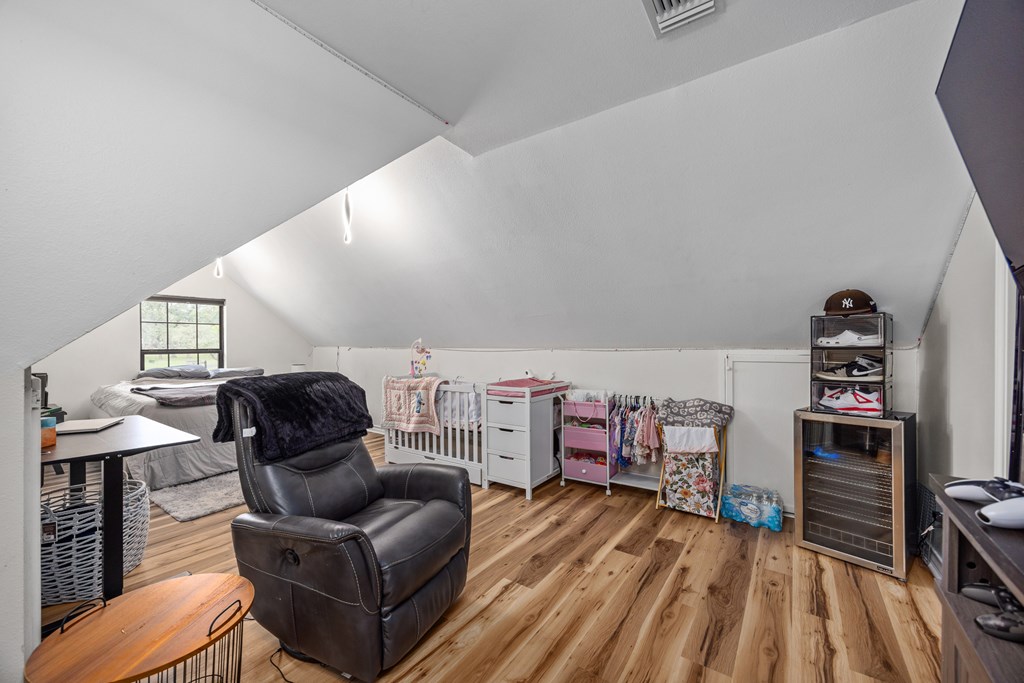 305 Oak Wood Road Kerrville, TX 78028 - Photo 27 of 67