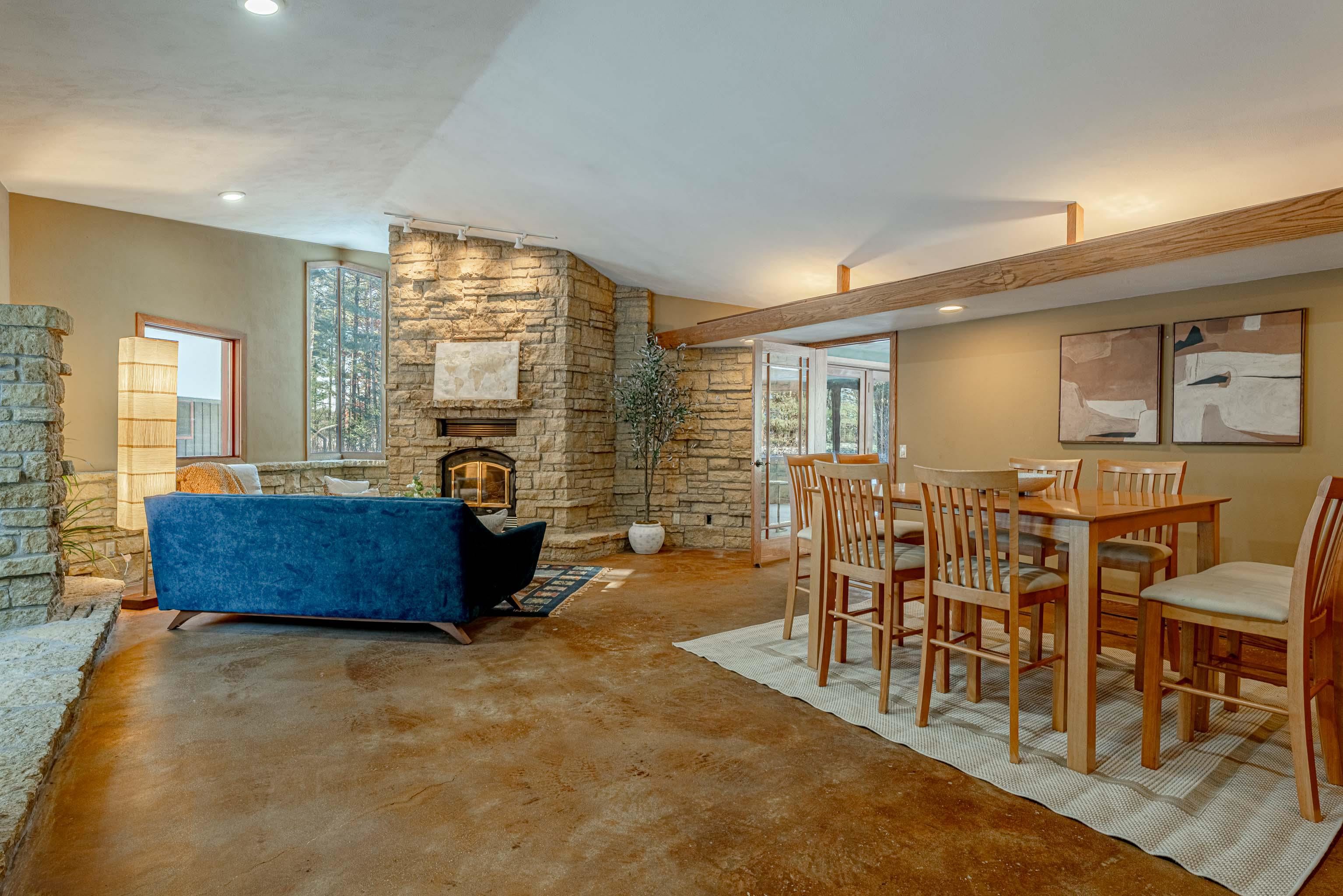 S12719 Pearl Road Spring Green, WI 53588 - Photo 13 of 64