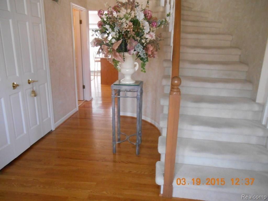 798 Box Canyon Court Rochester, MI 48309 - Photo 10 of 29 DSCN0864 (1024x768).jpg