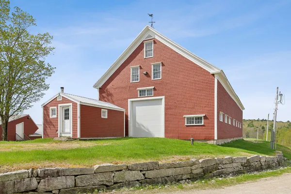 $2,500,000 | 49 Megquier Road, Gray, ME 04039