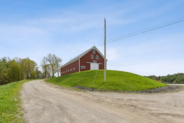 $2,500,000 | 49 Megquier Road, Gray, ME 04039