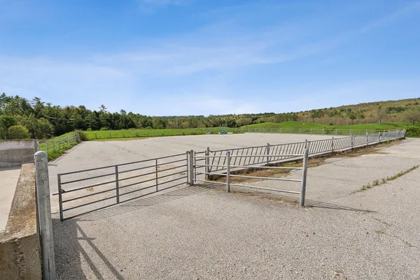 $2,500,000 | 49 Megquier Road, Gray, ME 04039