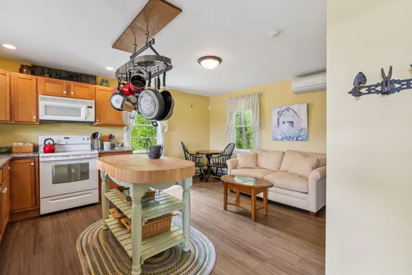 $2,500,000 | 49 Megquier Road, Gray, ME 04039